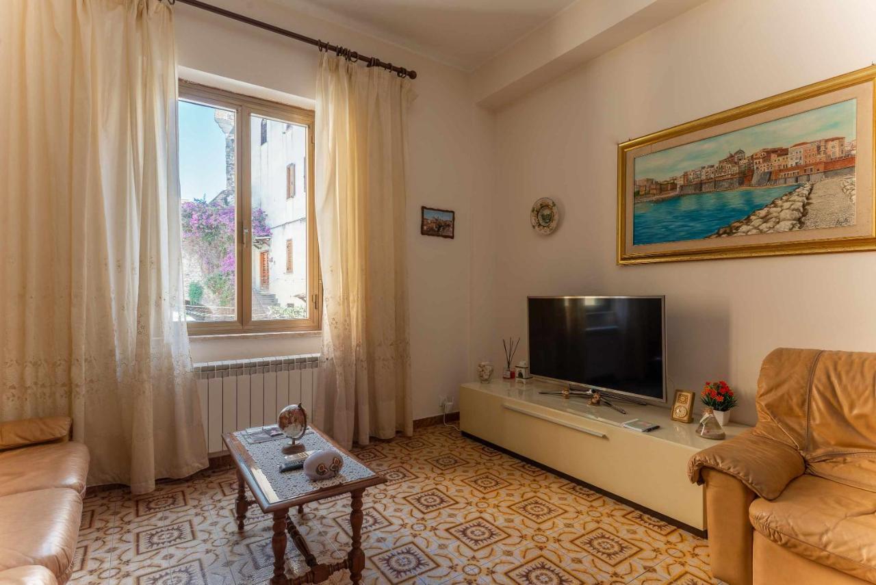 Granny S House Nettuno Villa Exterior photo